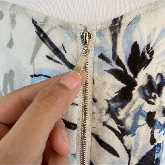 Floral print Tunic Blouse Size Large - Picture 6 of 10